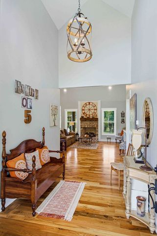 6576 Ed Williams Rd, Greenbrier, TN 37073