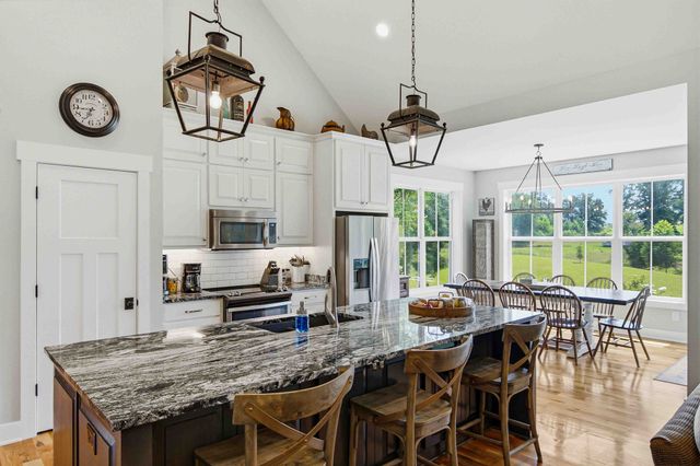 6576 Ed Williams Rd, Greenbrier, TN 37073