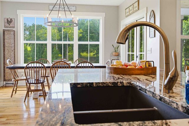 6576 Ed Williams Rd, Greenbrier, TN 37073