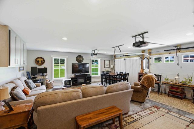 6576 Ed Williams Rd, Greenbrier, TN 37073