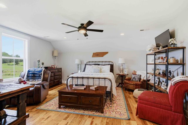 6576 Ed Williams Rd, Greenbrier, TN 37073