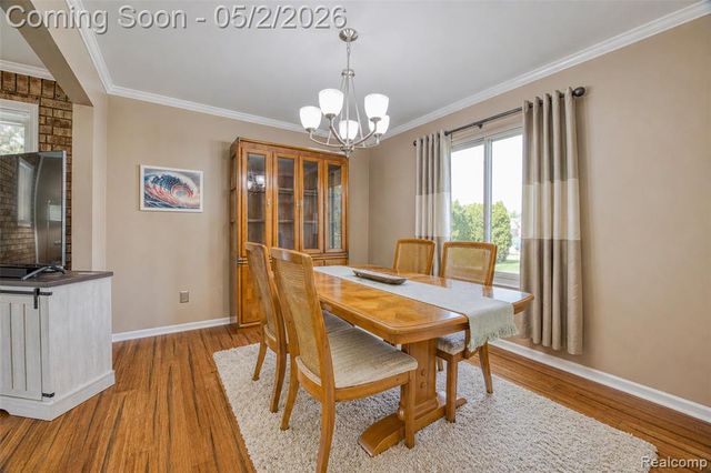 14853 Jacobs Drive, Warren, MI 48088