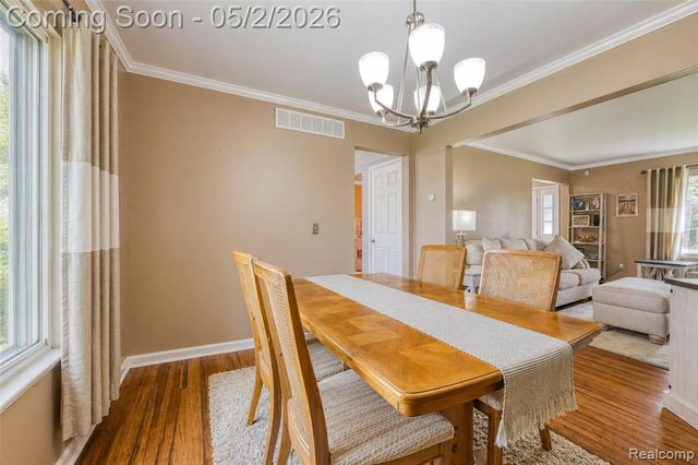 14853 Jacobs Drive, Warren, MI 48088