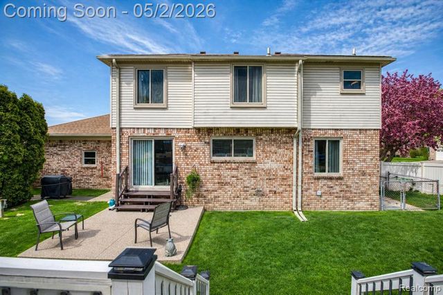 14853 Jacobs Drive, Warren, MI 48088
