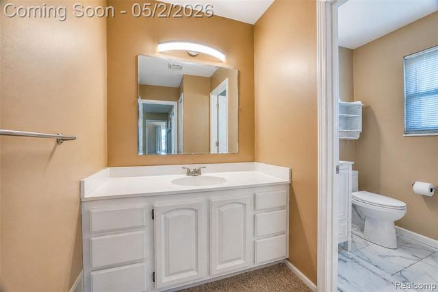 14853 Jacobs Drive, Warren, MI 48088
