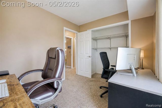 14853 Jacobs Drive, Warren, MI 48088