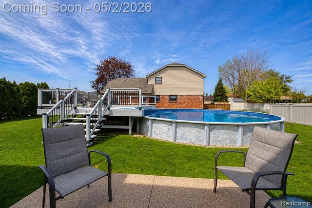 14853 Jacobs Drive, Warren, MI 48088