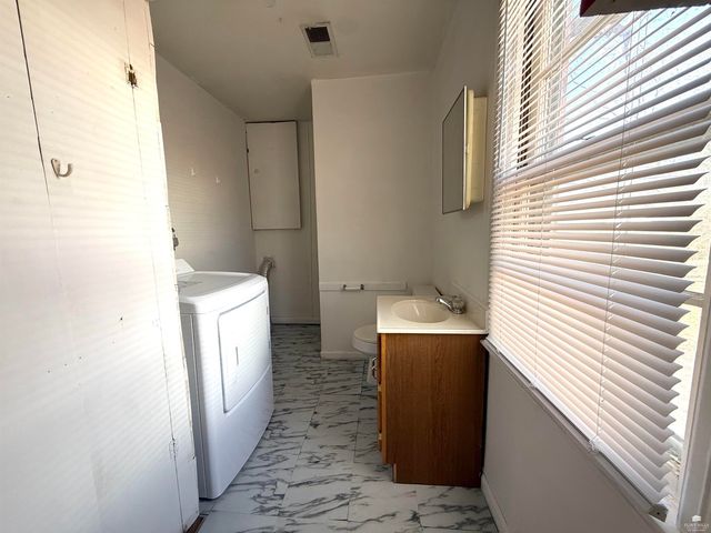 1507 Campus Road, Manhattan, KS 66502