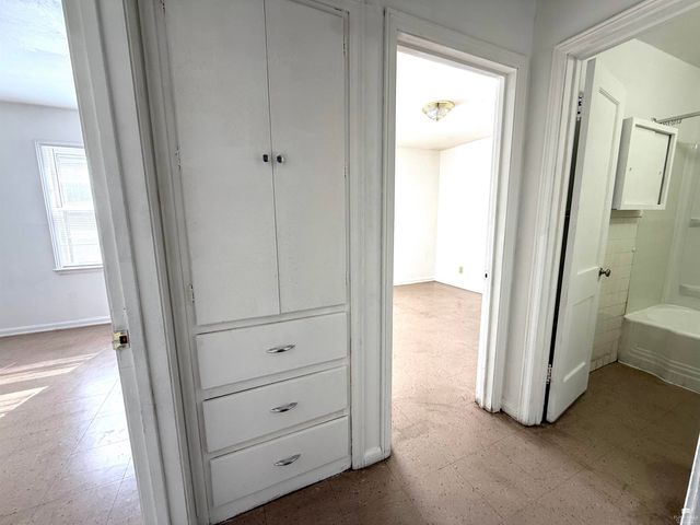 1507 Campus Road, Manhattan, KS 66502