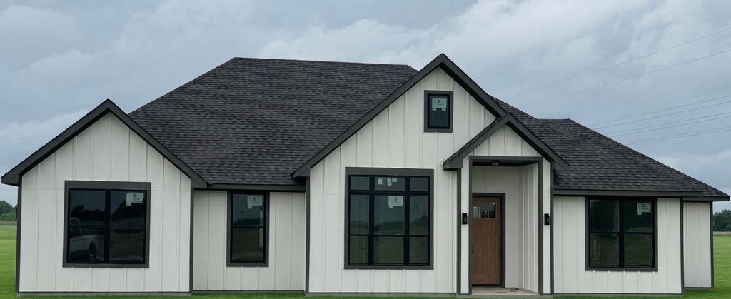 761 Almand Road, Palmer, TX 75152