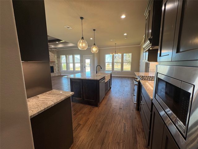 3714 Tremont Lane, Granbury, TX 76049