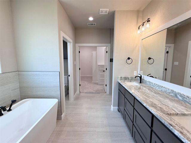 3714 Tremont Lane, Granbury, TX 76049