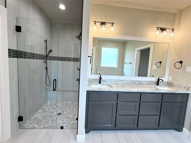 3714 Tremont Lane, Granbury, TX 76049