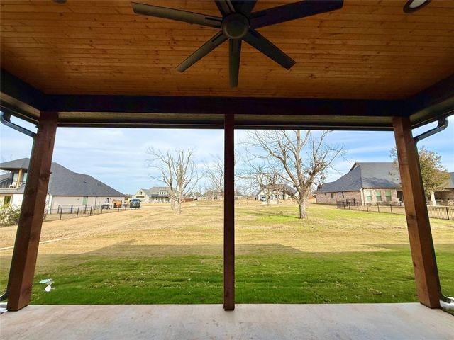 3714 Tremont Lane, Granbury, TX 76049