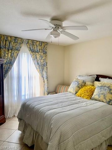 729 Landover CT # 103, Naples, FL 34104