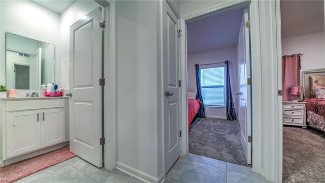 1760 WHITE WATER COURT, Davenport, FL 33837