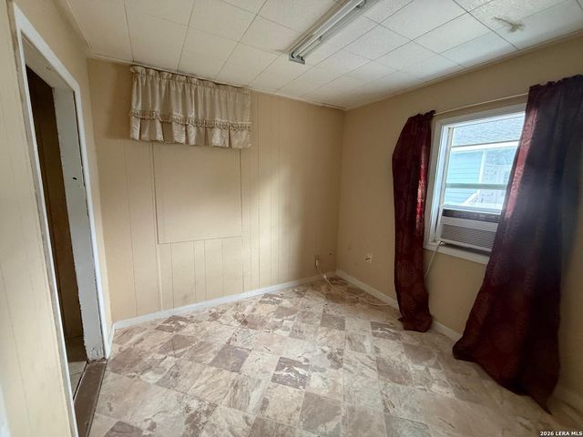 122 Tipton, San Antonio, TX 78204