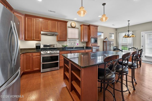 88 Aberdeen Lane, Manchester, NJ 08759