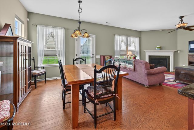 88 Aberdeen Lane, Manchester, NJ 08759