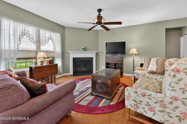 88 Aberdeen Lane, Manchester, NJ 08759