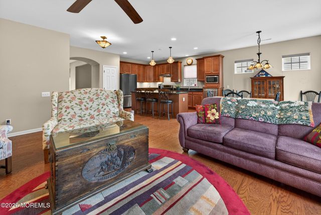 88 Aberdeen Lane, Manchester, NJ 08759