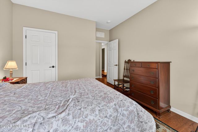 88 Aberdeen Lane, Manchester, NJ 08759