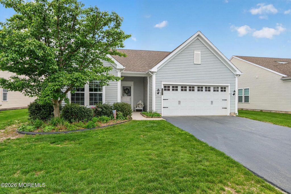 88 Aberdeen Lane, Manchester, NJ 08759