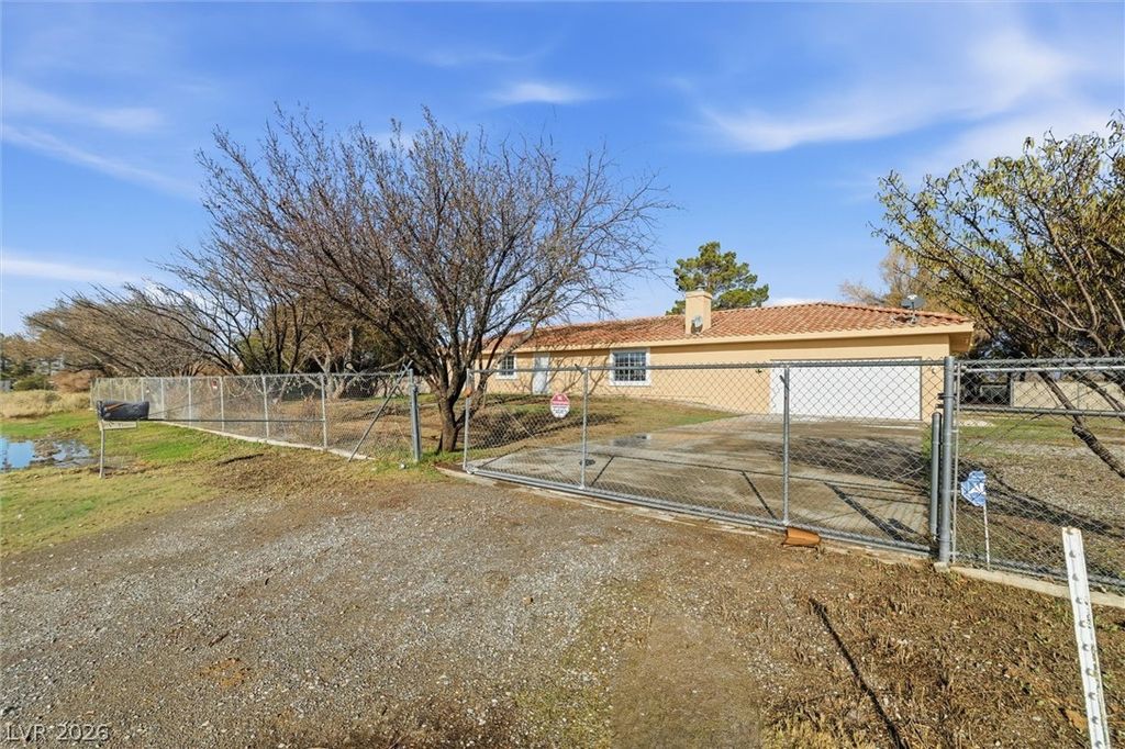 700 West Amarillo Avenue, Pahrump, NV 89048