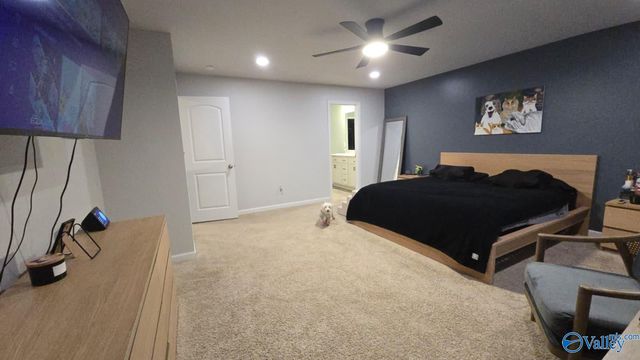 1114 Fountainview Drive SW, Hartselle, AL 35640