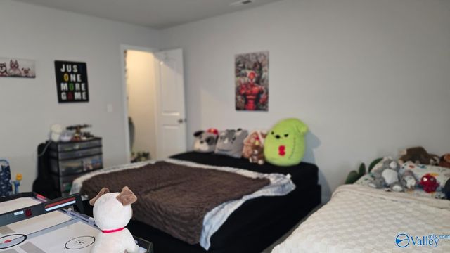 1114 Fountainview Drive SW, Hartselle, AL 35640