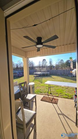 1114 Fountainview Drive SW, Hartselle, AL 35640