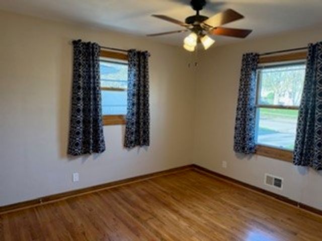 3883 Council Street NE, Cedar Rapids, IA 52402