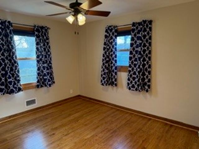 3883 Council Street NE, Cedar Rapids, IA 52402