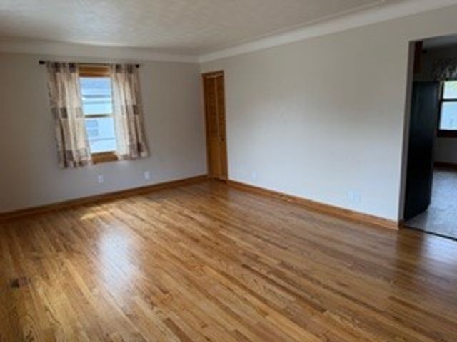 3883 Council Street NE, Cedar Rapids, IA 52402