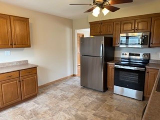 3883 Council Street NE, Cedar Rapids, IA 52402