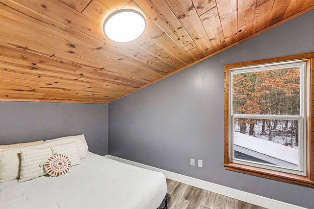 3921 S Laurel Drive, White Cloud, MI 49349