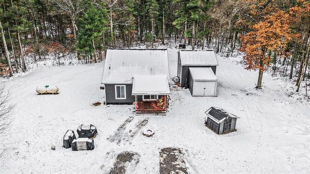 3921 S Laurel Drive, White Cloud, MI 49349