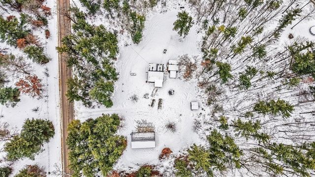 3921 S Laurel Drive, White Cloud, MI 49349