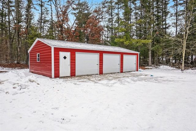 3921 S Laurel Drive, White Cloud, MI 49349