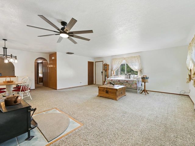 3694 F Road, Palisade, CO 81526