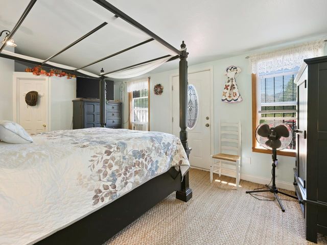 3694 F Road, Palisade, CO 81526