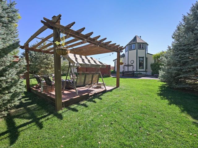 3694 F Road, Palisade, CO 81526