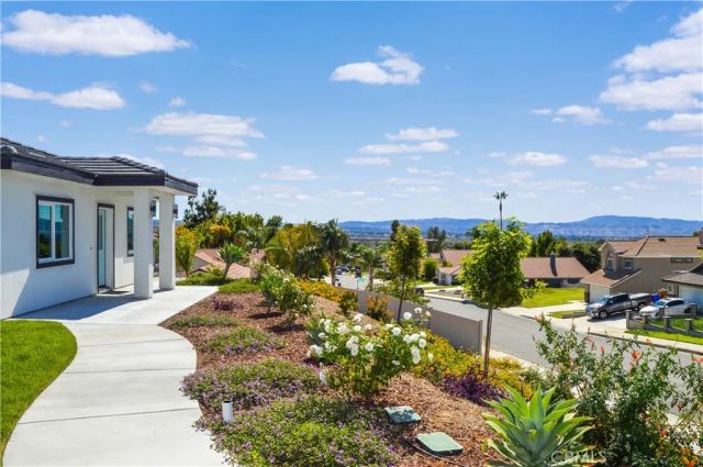 29329 Kemper Lane, Highland, CA 92346