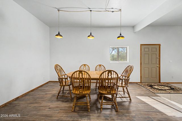 43211 N 16TH Street, New River, AZ 85087