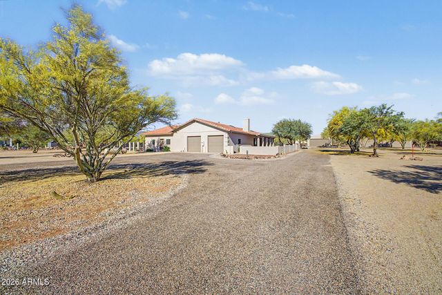 43211 N 16TH Street, New River, AZ 85087