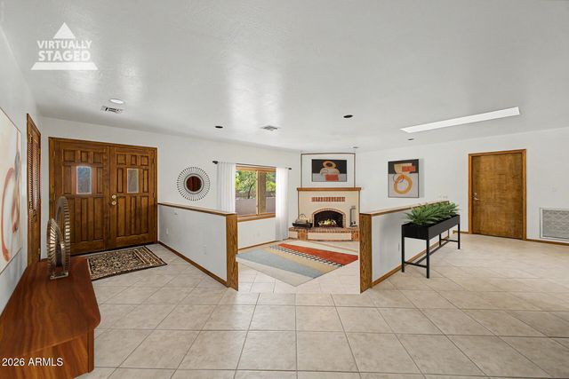 43211 N 16TH Street, New River, AZ 85087