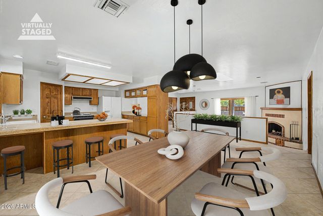 43211 N 16TH Street, New River, AZ 85087