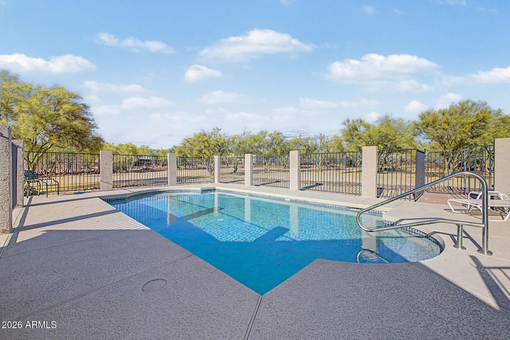 Image 36 of property listing at 43211 N 16TH Street, New River, AZ 85087