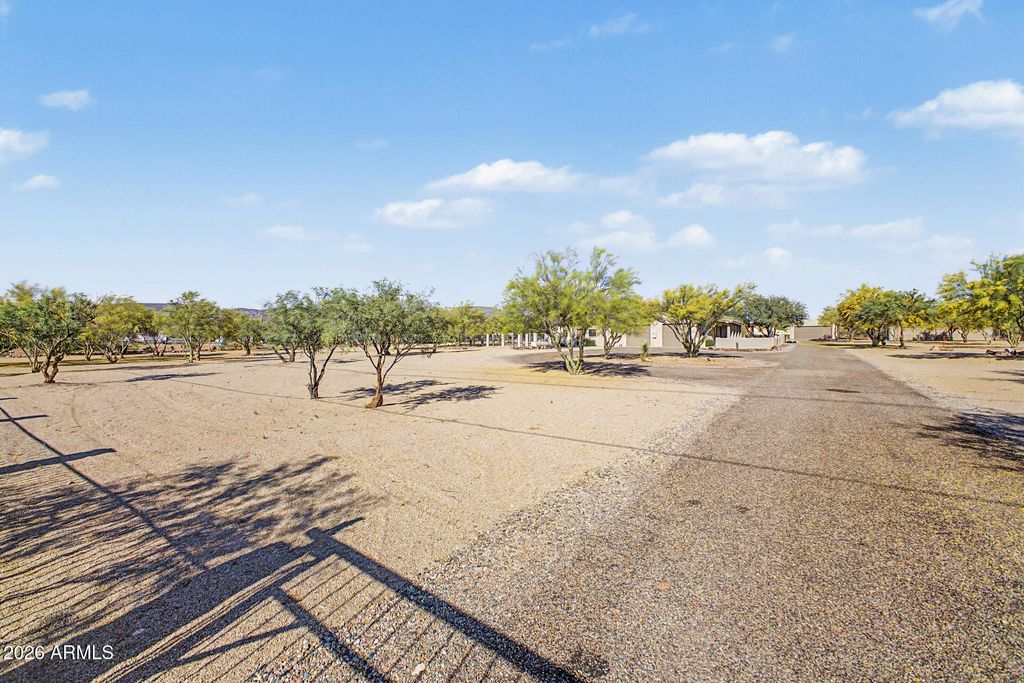 Image 45 of property listing at 43211 N 16TH Street, New River, AZ 85087