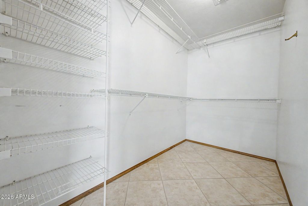 Image 9 of property listing at 43211 N 16TH Street, New River, AZ 85087